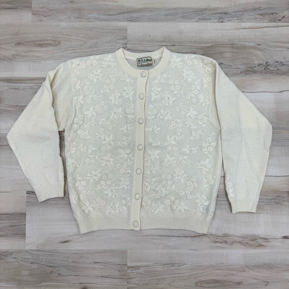 Vintage L.L. BEAN Wool Button Front Cardigan Sweater Women's Grandma core button - Picture 1 of 9